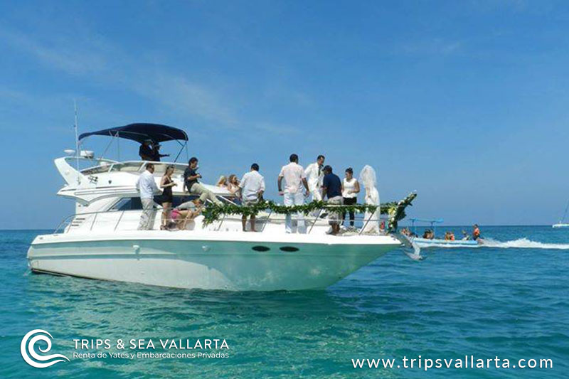 Boda -Trips & Sea Vallarta-Rentas de Yates y Embarcaciones Privadas-1